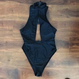 Cut-Out One Piece Swimsuit